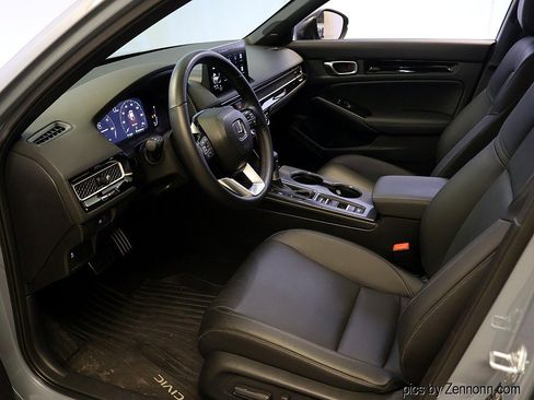 Used 2025 Honda Civic Sport Touring image 11