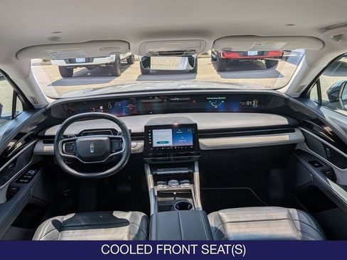Used 2024 Lincoln Nautilus Reserve AWD/4WD image 21