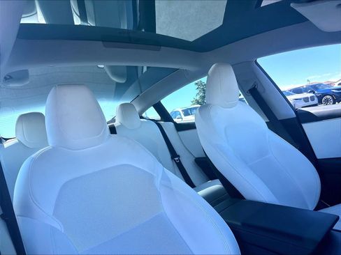 Used 2024 Tesla Model 3 Long Range AWD/4WD image 26