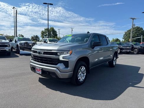 Used 2026 Chevrolet Silverado 1500 RST AWD/4WD image 9