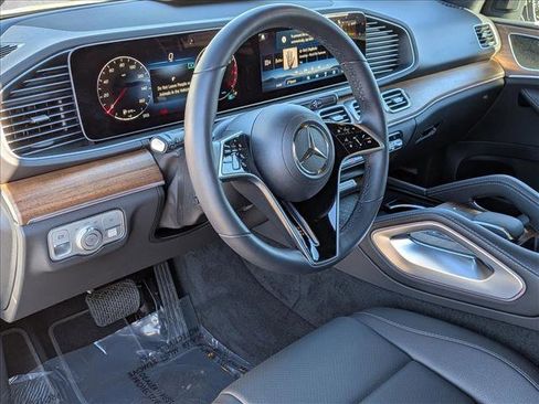 Used 2025 Mercedes-Benz GLE 350 4MATIC image 10