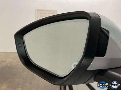 Used 2024 Audi Q8 e-tron Premium image 90