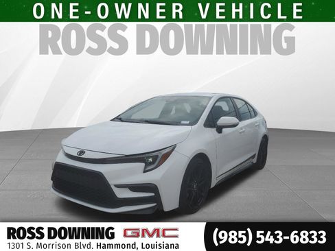 Used 2023 Toyota Corolla SE FWD image 1