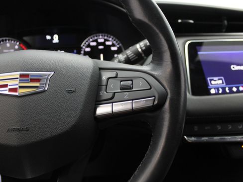 Used 2023 Cadillac XT4 Premium Luxury AWD/4WD image 38