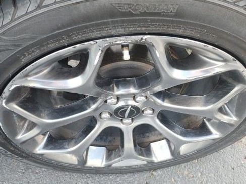 Used 2015 Chrysler 300 S RWD image 5