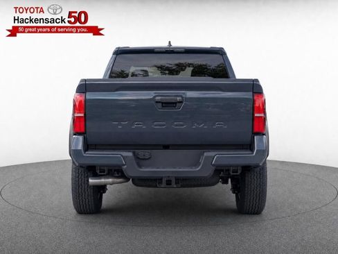 Used 2024 Toyota Tacoma TRD Off-Road AWD/4WD image 7