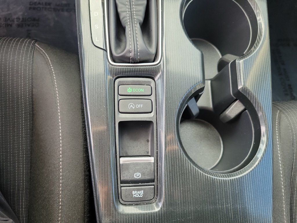 Certified 2025 Honda Civic LX image 33