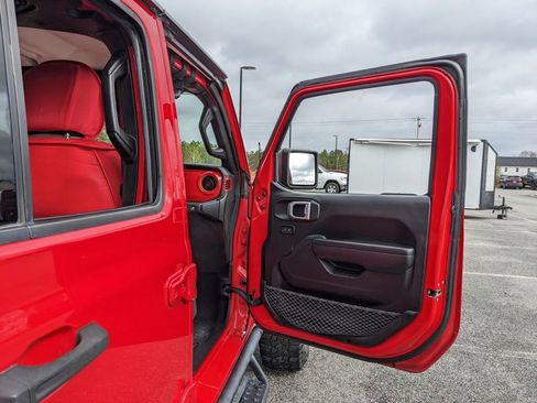 Used 2021 Jeep Gladiator Mojave w/ Trailer Tow Package image 54