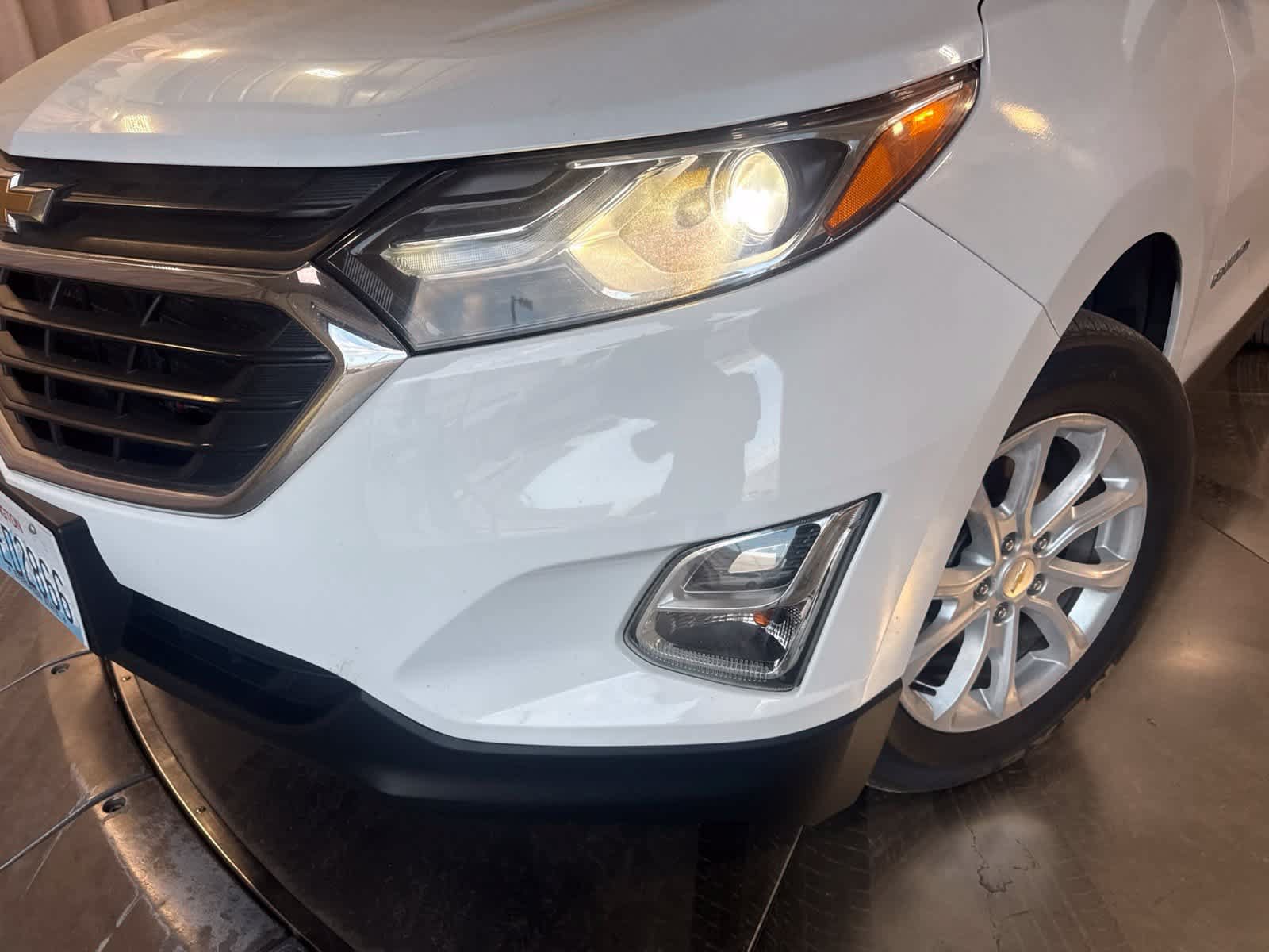 Used 2019 Chevrolet Equinox LT AWD/4WD image 9