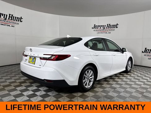 Used 2025 Toyota Camry LE FWD image 6