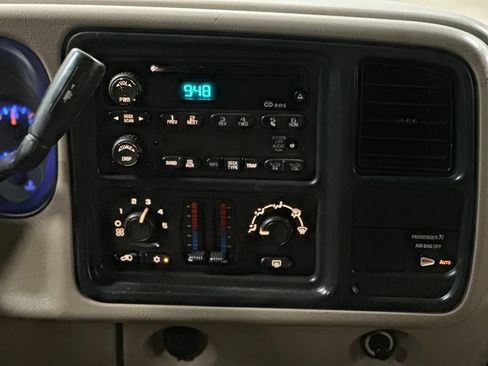 Used 2003 Chevrolet Silverado 1500 LS w/ Off-Road Package AWD/4WD image 6