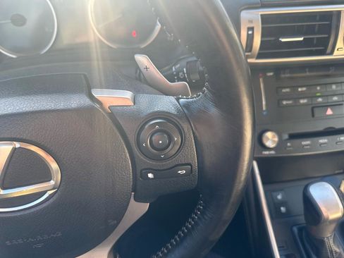 Used 2016 Lexus IS 300 AWD w/ Premium Package image 31