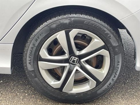 Used 2018 Honda Civic LX image 11