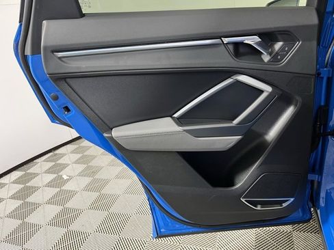 Used 2020 Audi Q3 2.0T Prestige w/ Prestige Package image 22