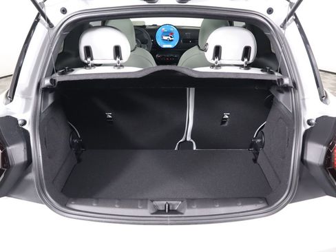 New 2026 MINI Cooper 2-Door Hardtop FWD image 26