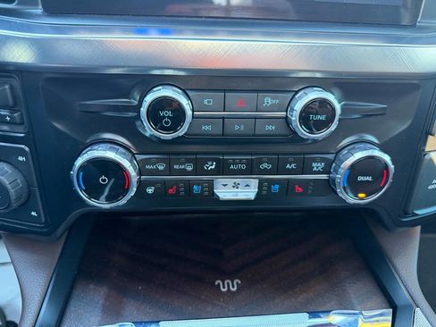 Used 2025 Ford F450 King Ranch image 29