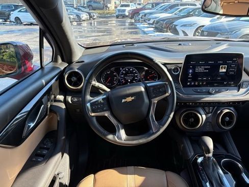 Used 2023 Chevrolet Blazer Premier w/ Enhanced Convenience Package image 20