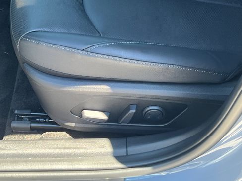 Certified 2025 Hyundai Sonata Limited FWD image 10