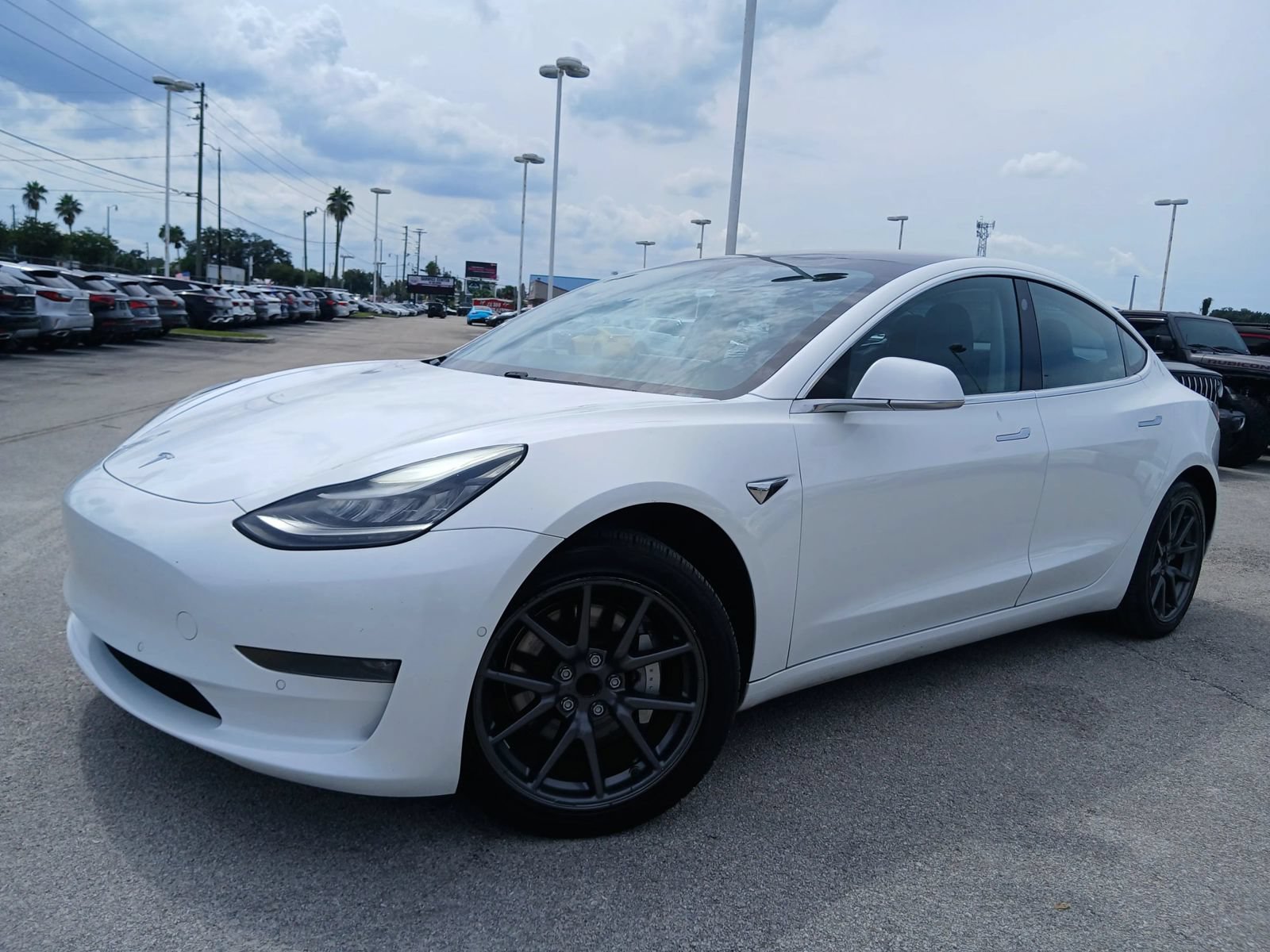 Used 2018 Tesla Model 3 Long Range RWD image 2