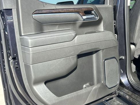 New 2026 GMC Sierra 1500 Elevation image 25