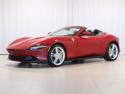 Used 2025 Ferrari Roma Spider image 2