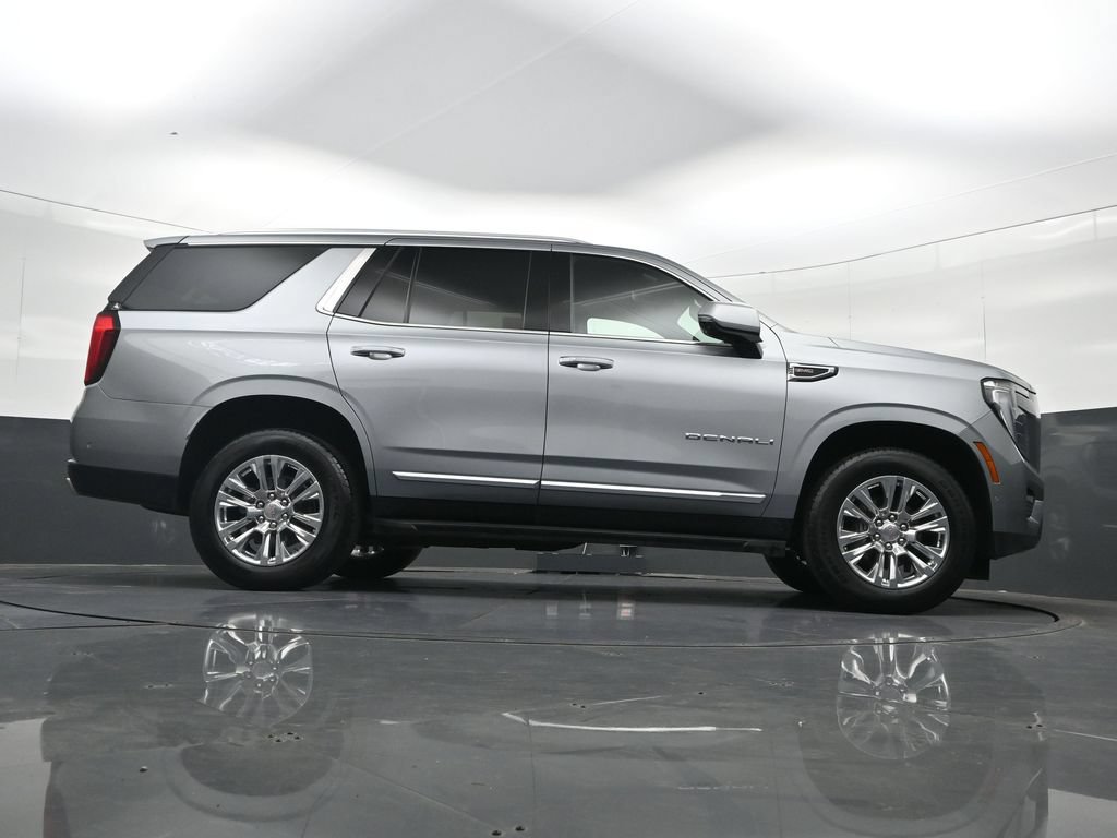 Used 2025 GMC Yukon Denali AWD/4WD image 37