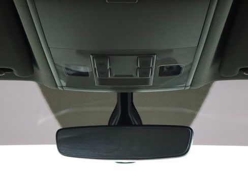 Used 2023 Volkswagen Atlas SE w/ Black Wheel Package AWD/4WD image 25