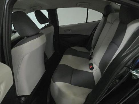 Used 2024 Toyota Corolla LE image 9