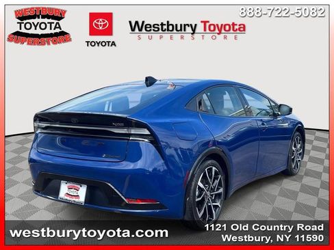 Certified 2024 Toyota Prius Prime Premium FWD image 9