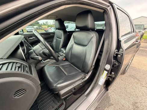 Used 2016 Chrysler 300 Limited AWD/4WD image 12