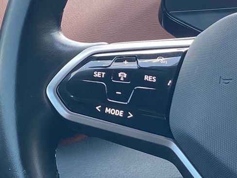 Certified 2022 Volkswagen ID.4 Pro S RWD image 6