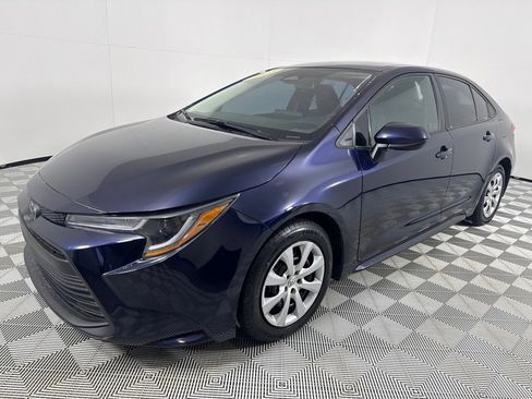 Used 2023 Toyota Corolla LE image 8