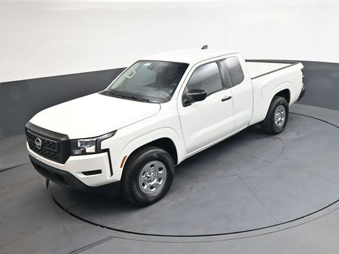 Used 2022 Nissan Frontier S image 29