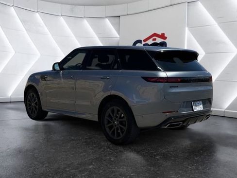 Used 2024 Land Rover Range Rover Sport Dynamic SE image 10