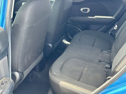 Used 2019 Kia Soul + FWD image 16