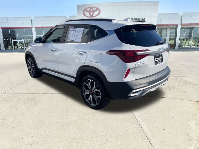 Used 2023 Kia Seltos SX w/ SX Sunroof Package AWD/4WD image 3