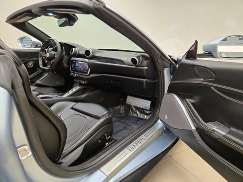 Used 2022 Ferrari Portofino M RWD image 23
