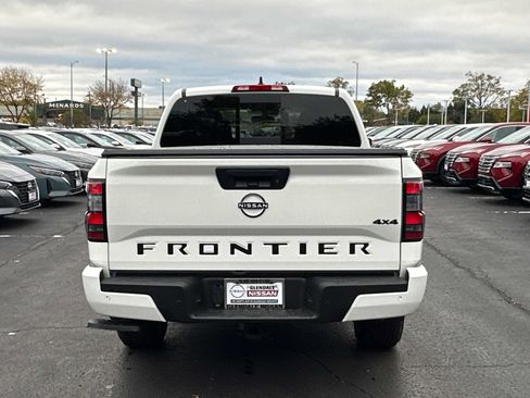 New 2026 Nissan Frontier SV w/ All-Weather Content Package image 10