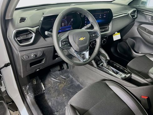 New 2026 Chevrolet TrailBlazer LT w/ Convenience Package image 9