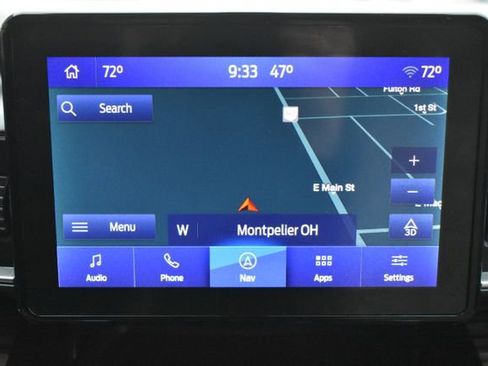 Used 2022 Ford Explorer Limited image 24