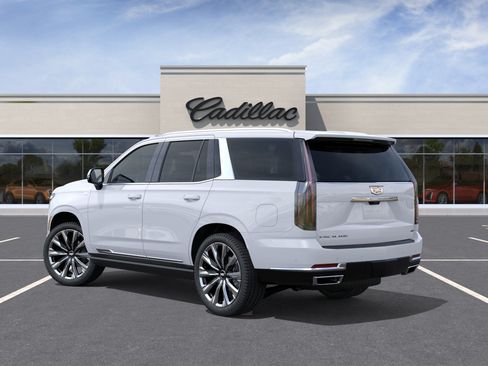 New 2026 Cadillac Escalade Luxury w/ Touring Package AWD/4WD image 39