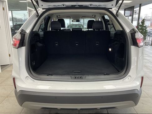 Used 2023 Ford Edge SEL image 26