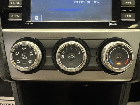 Used 2015 Subaru Impreza 2.0i Premium image 19