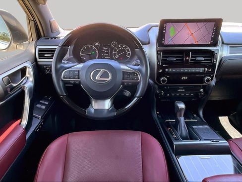 Used 2023 Lexus GX 460 Premium w/ Premium Package AWD/4WD image 6