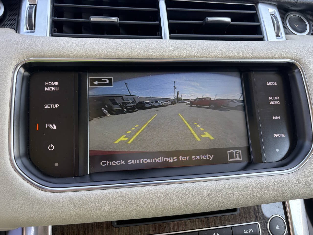 Used 2015 Land Rover Range Rover Sport HSE AWD/4WD image 26