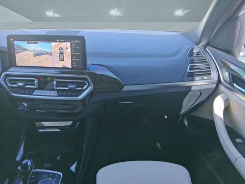 Certified 2024 BMW X3 sDrive30i w/ Premium Package w/ZPA image 28