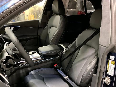New 2026 Audi Q8 Prestige image 9