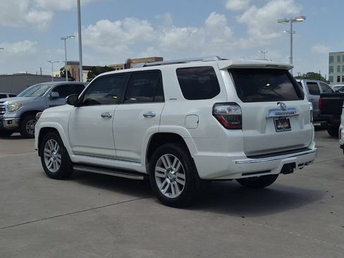 Used 2022 Toyota 4Runner Limited RWD image 4