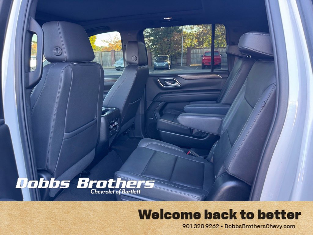 Used 2022 Chevrolet Suburban LT w/ LT Signature Package AWD/4WD image 34
