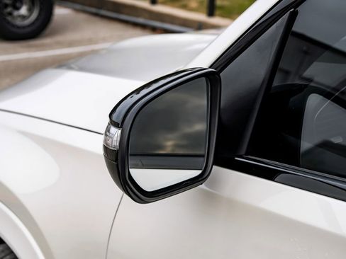 Used 2021 Mercedes-Benz GLS 580 4MATIC image 48